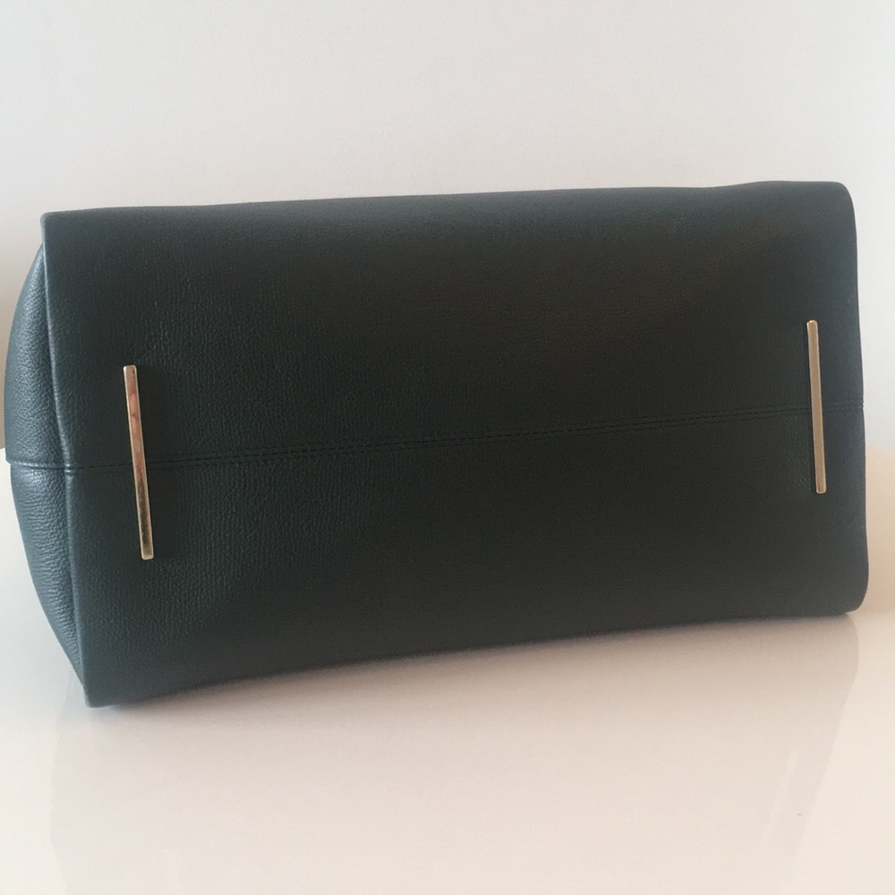 Tote Handbag - Picture 3 of 9